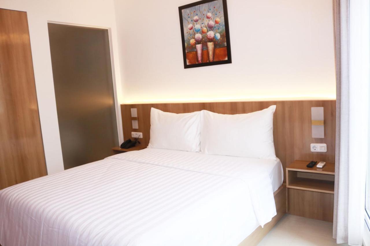 Surabaya River View Hotel מראה חיצוני תמונה