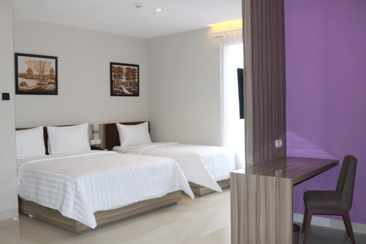 Surabaya River View Hotel מראה חיצוני תמונה