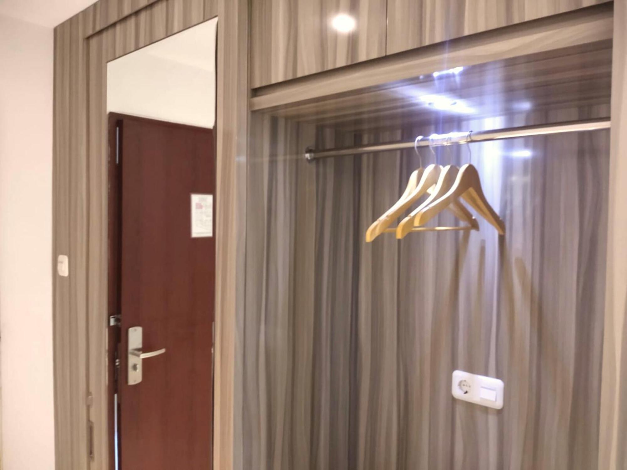 Surabaya River View Hotel מראה חיצוני תמונה