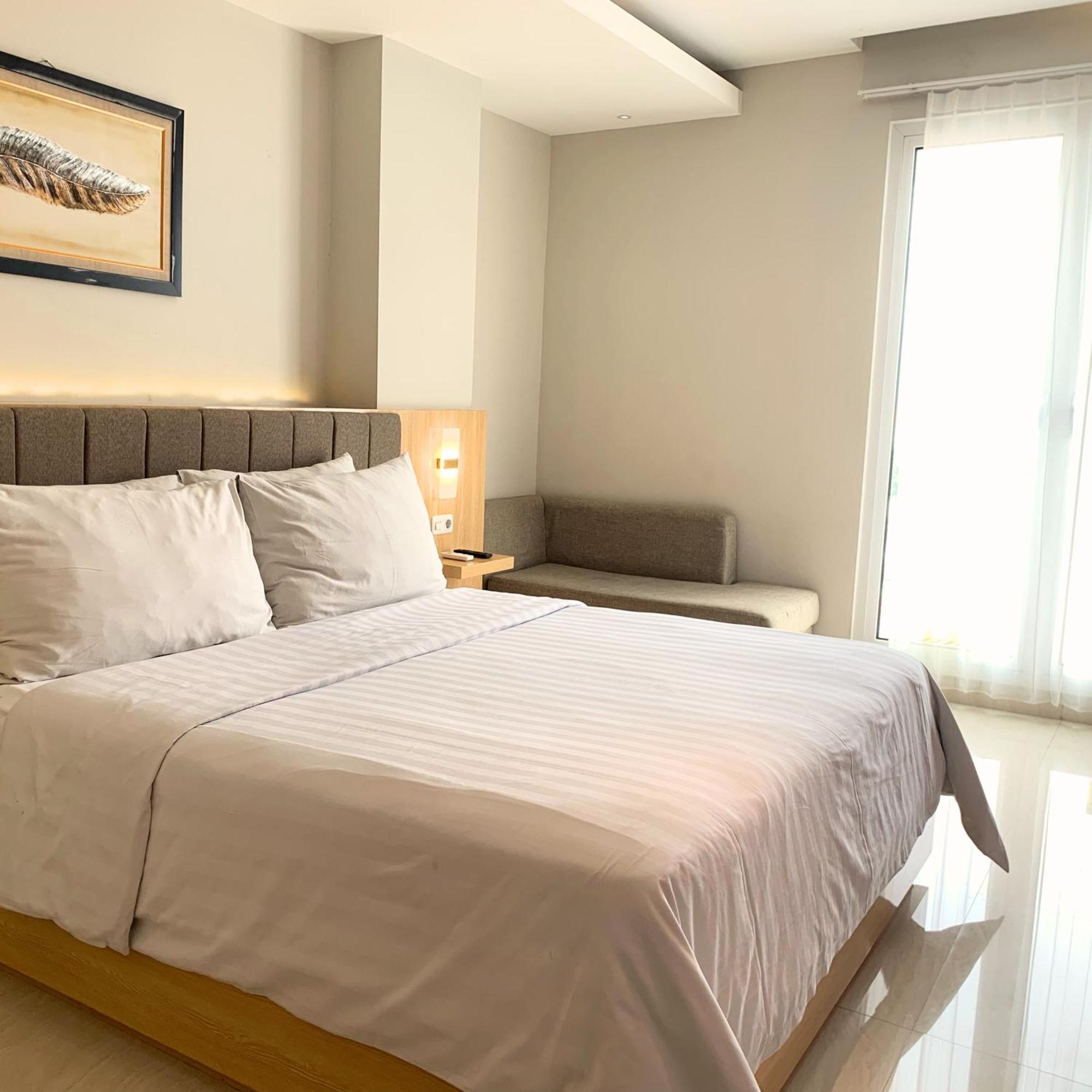 Surabaya River View Hotel מראה חיצוני תמונה